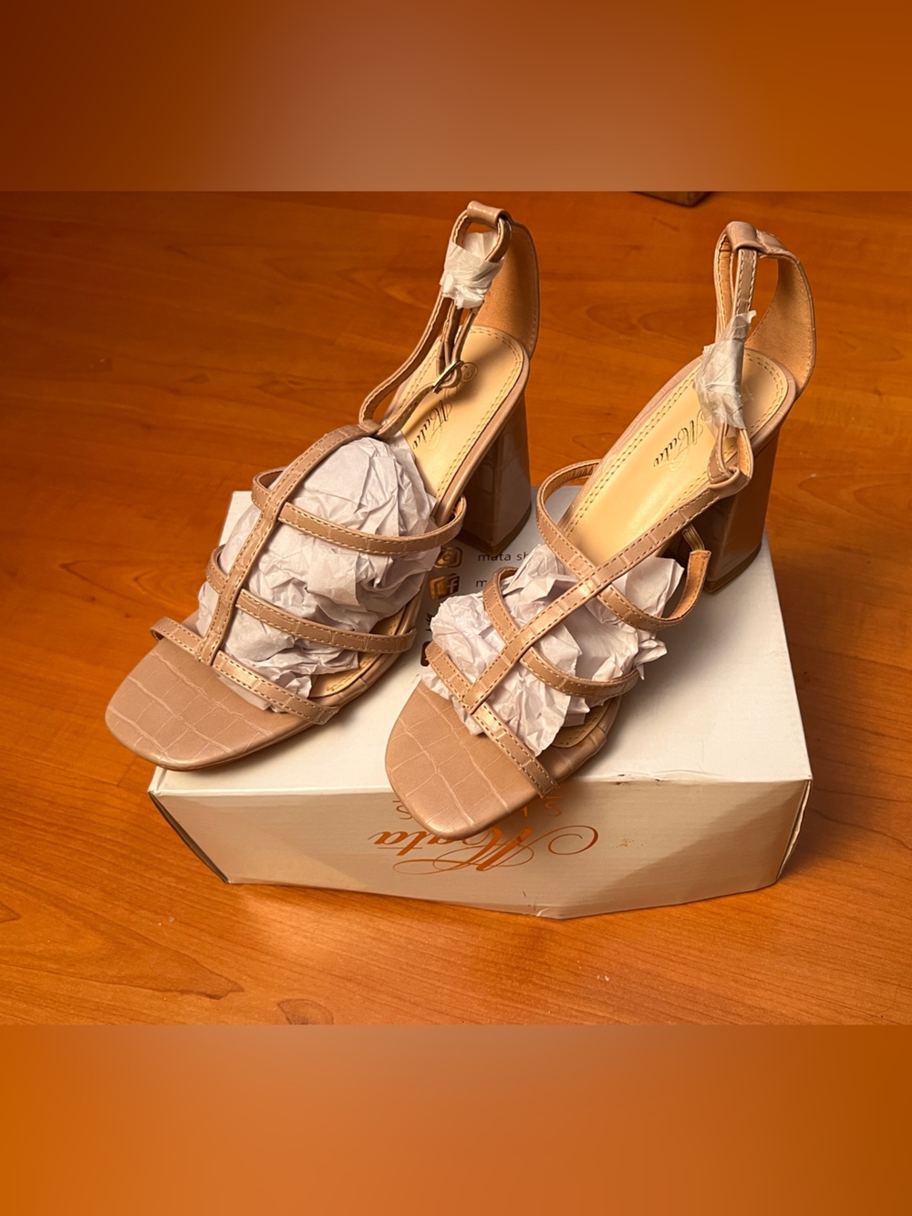 Mata Paris nude croc strappy heel size 7.5 new
